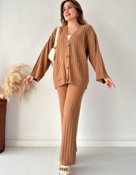 Ensemble Tricoté Chic pour un Style Sophistiqué