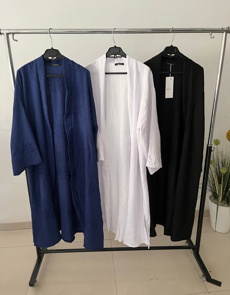 Kimono Long Femme à Motifs Brodés – Tissu Léger et Élégant