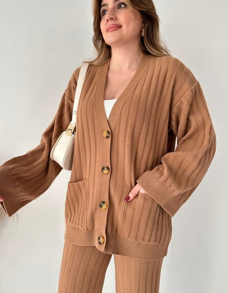 Ensemble Tricoté Chic pour un Style Sophistiqué