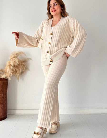 Ensemble Tricoté Chic pour un Style Sophistiqué